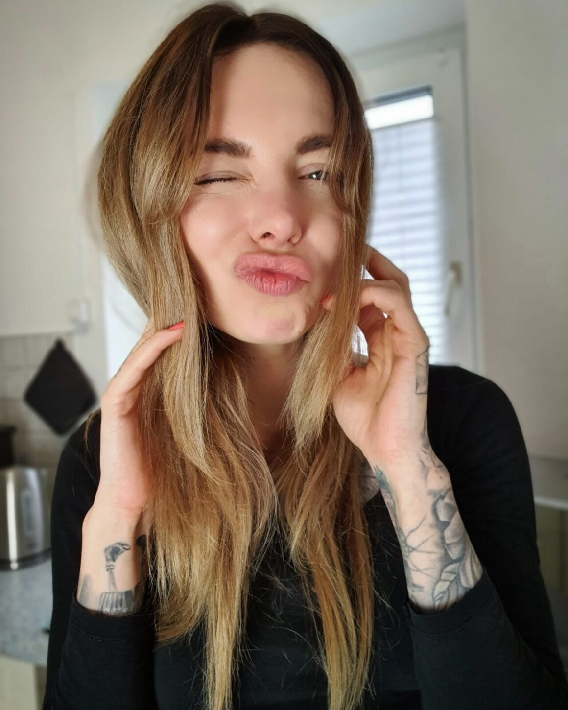 Franziska, modelo tatuada