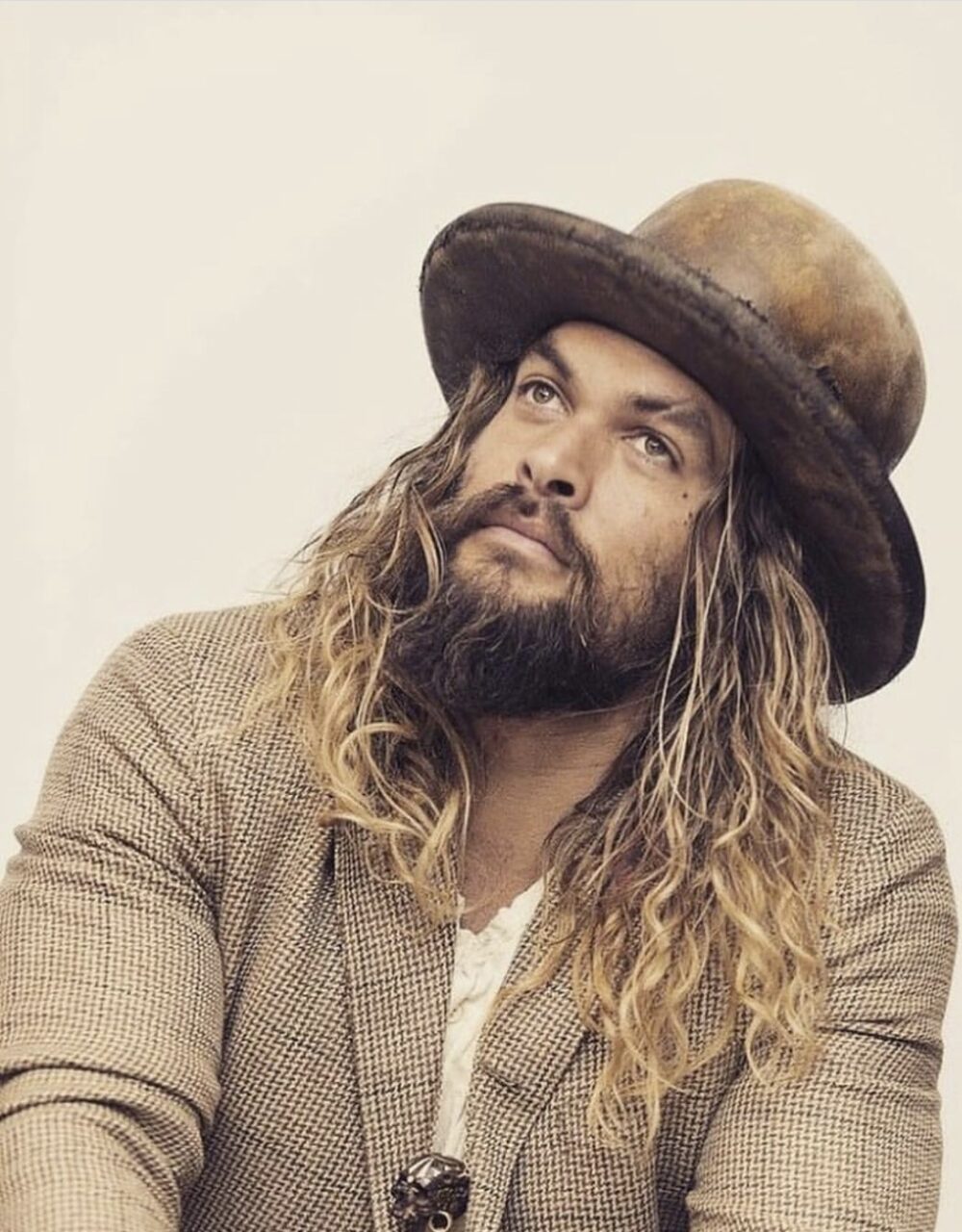 Jason Momoa wearing Judicael’s skulls