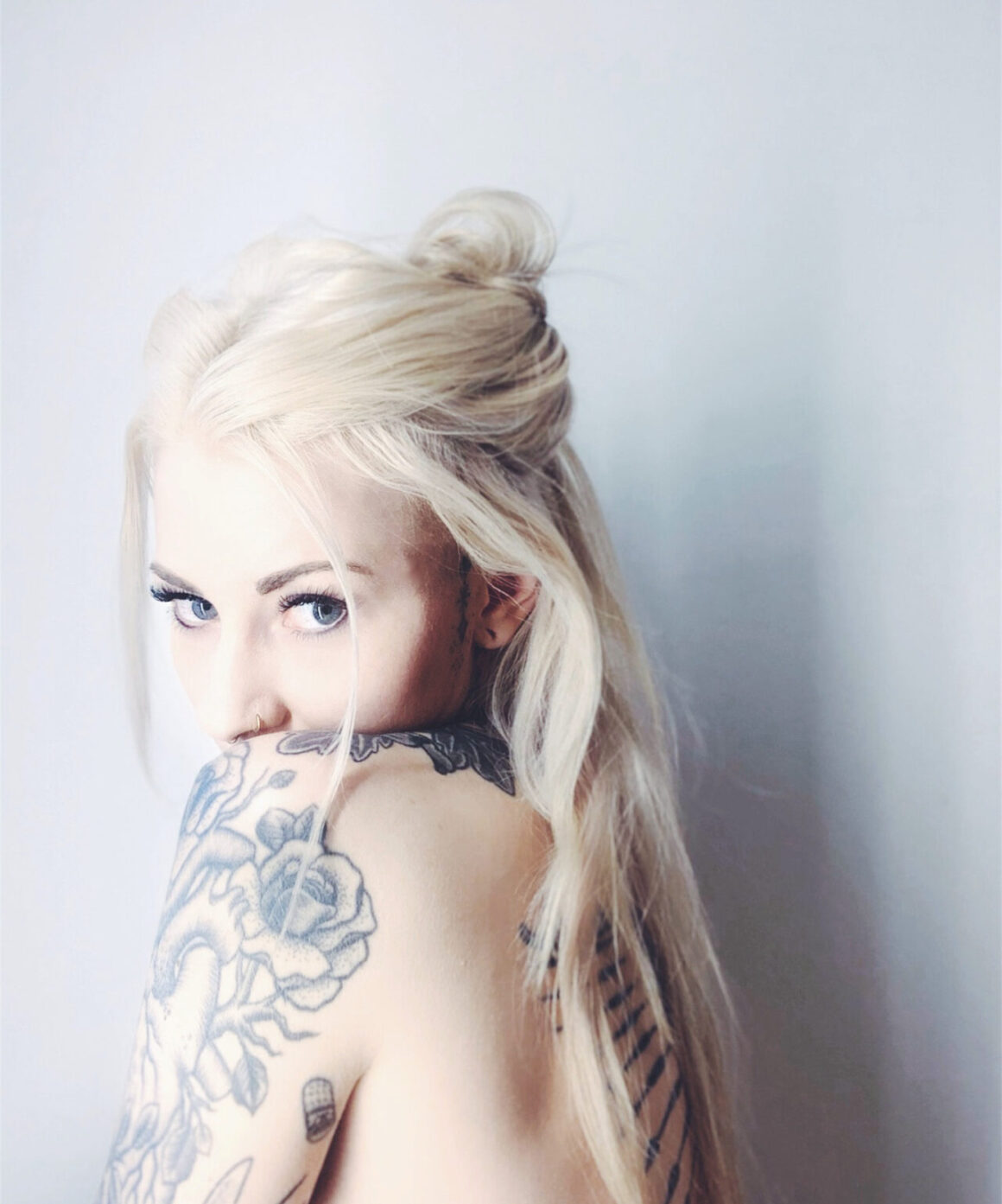 Jessica Svartvit, tattoo model