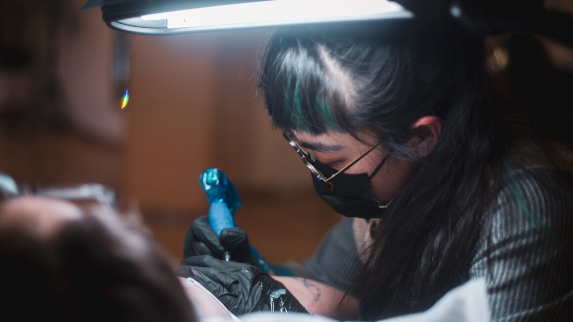 Sai Li, Mono Moon Tattoo, San Francisco, USA
