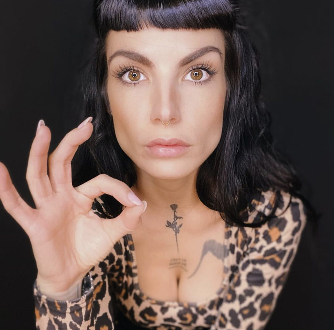 Lucie tattoo model