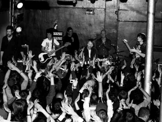 Radiohead, photo by Andy Willsher
