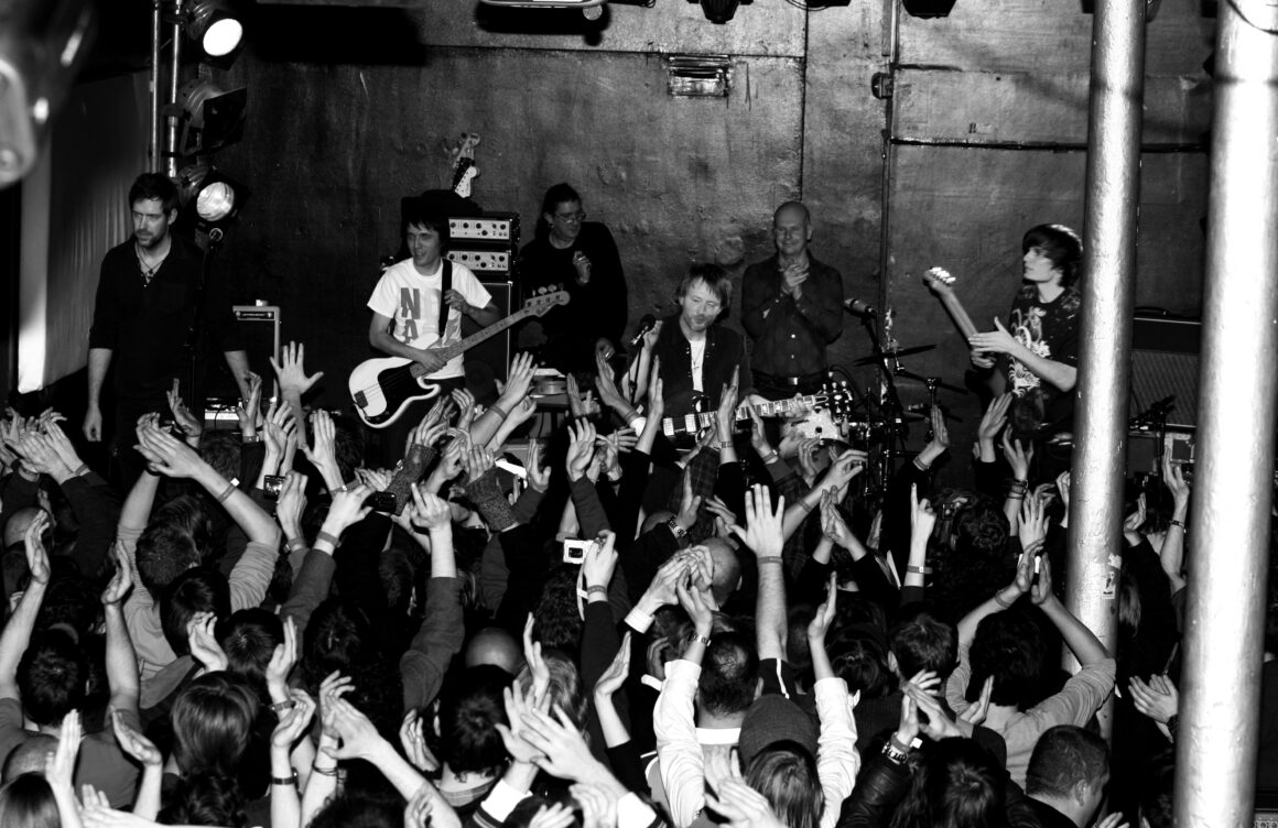 Radiohead, photo by Andy Willsher