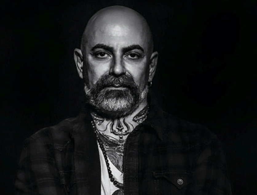 Miki Vialetto, La Vie de tatouage