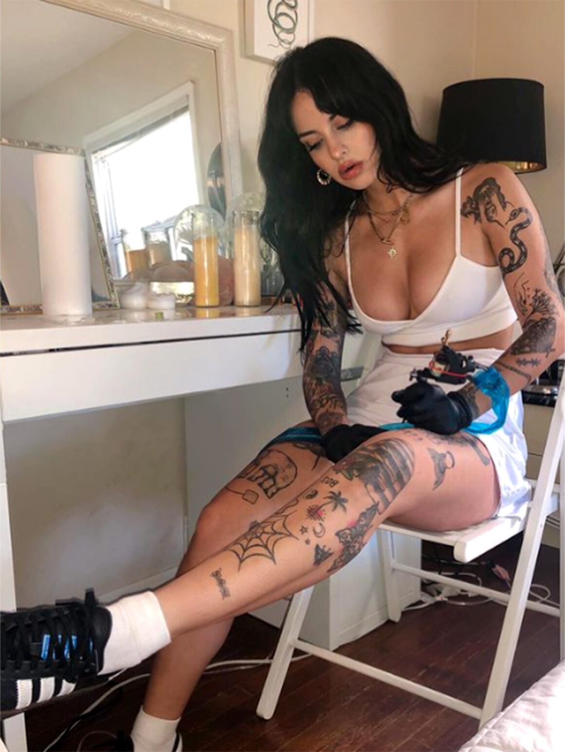 Nice to Mitra, tattoo model