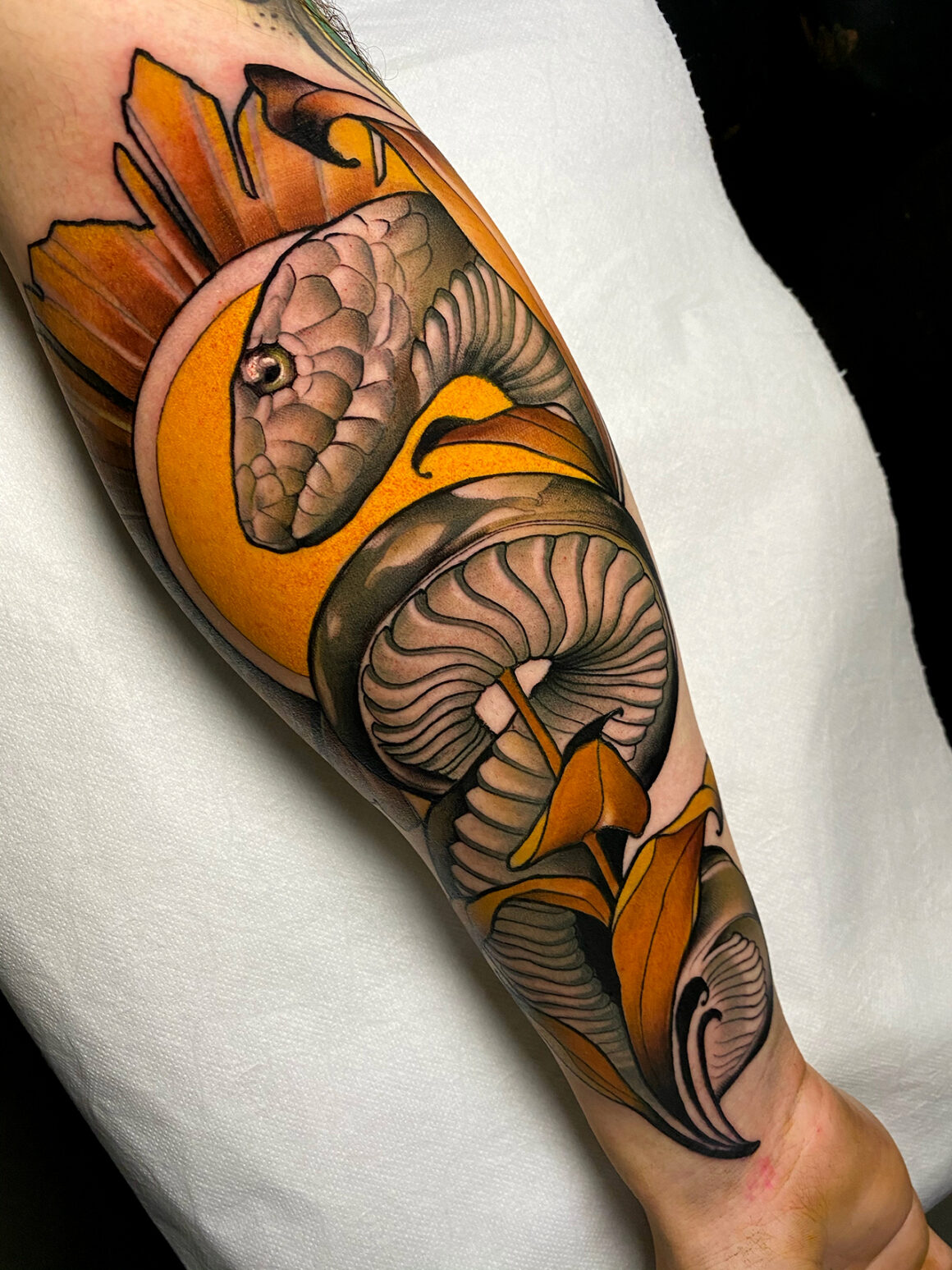 Tattoo by Fede Almanzor,, @fedealmanzor