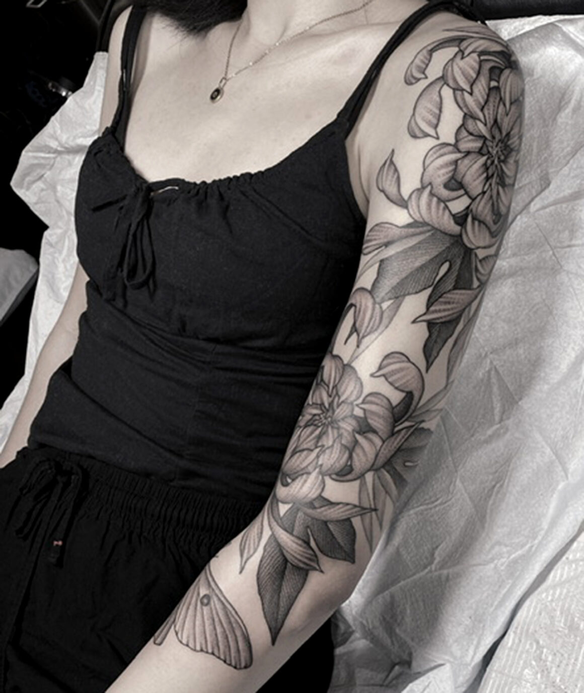 Tattoo by Sarah Herzdame, @herzdame