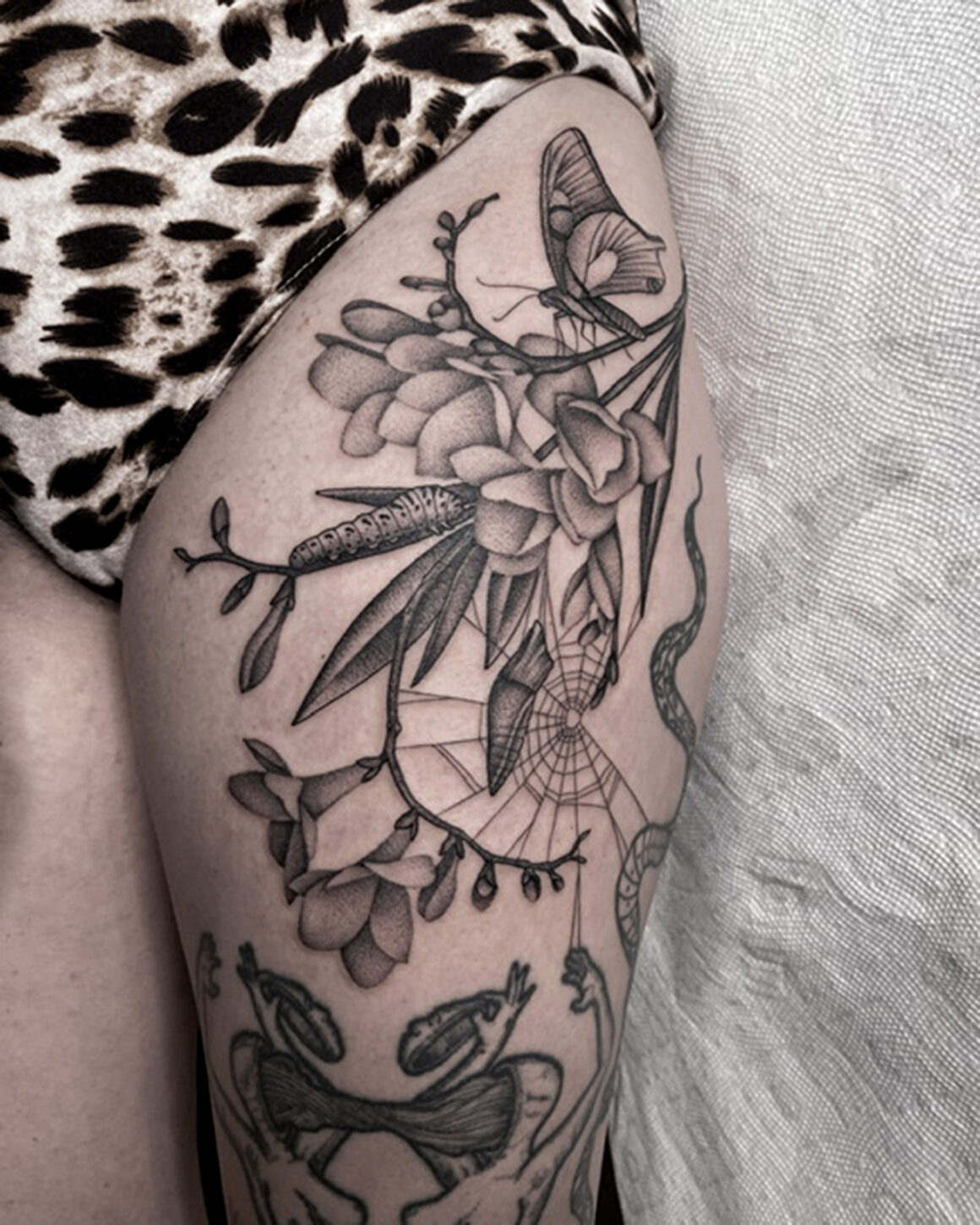 Tattoo by Sarah Herzdame, @herzdame