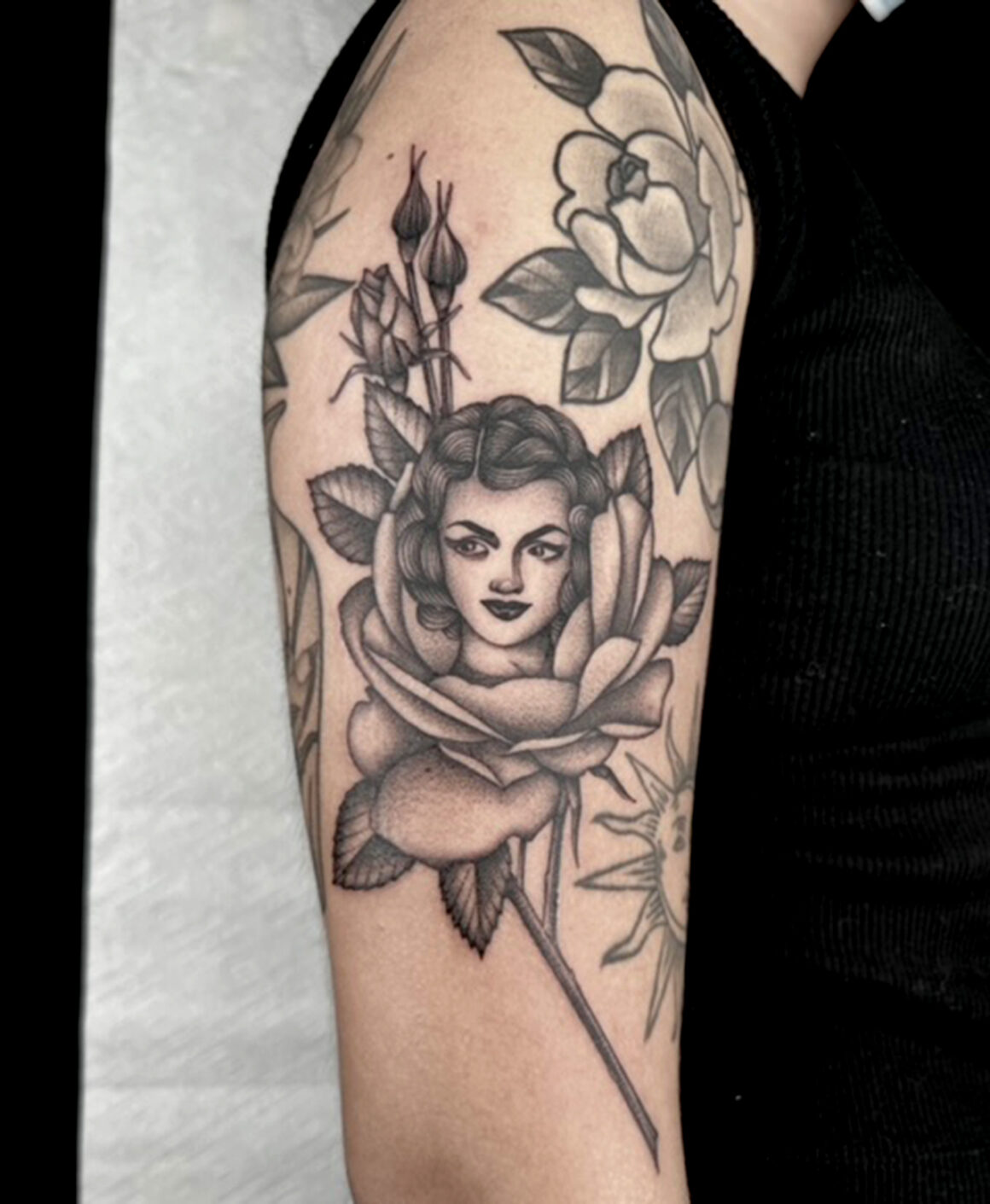 Tattoo by Sarah Herzdame, @herzdame