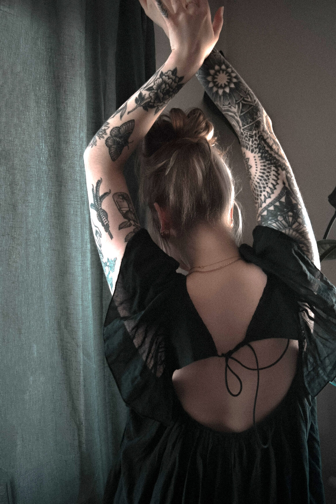 Emilie, tattoo model, @emelieaxelson