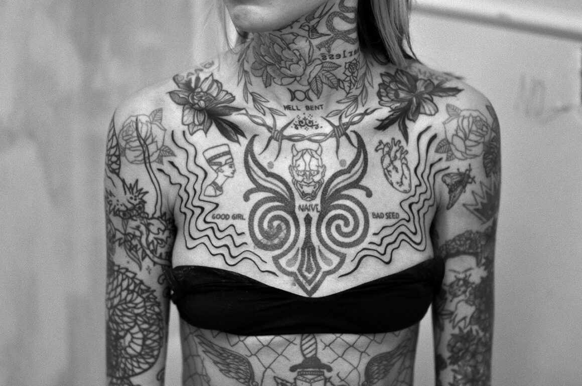 Lucrezia Boffi, tattoo model, @lrzbff - Credit by Satattvision