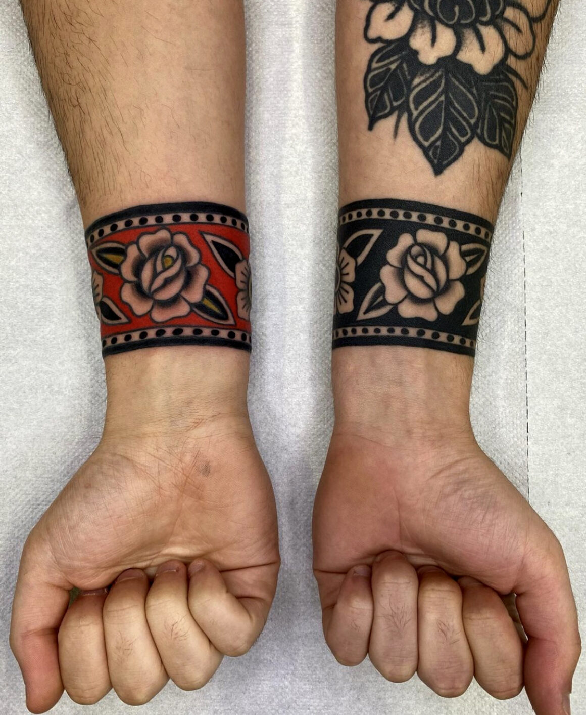 30 Classy Old School Tattoo Styles for Men and Women  Bellacocosum  Traditional  tattoo wrist Traditional tattoo band Traditional tattoo inspiration