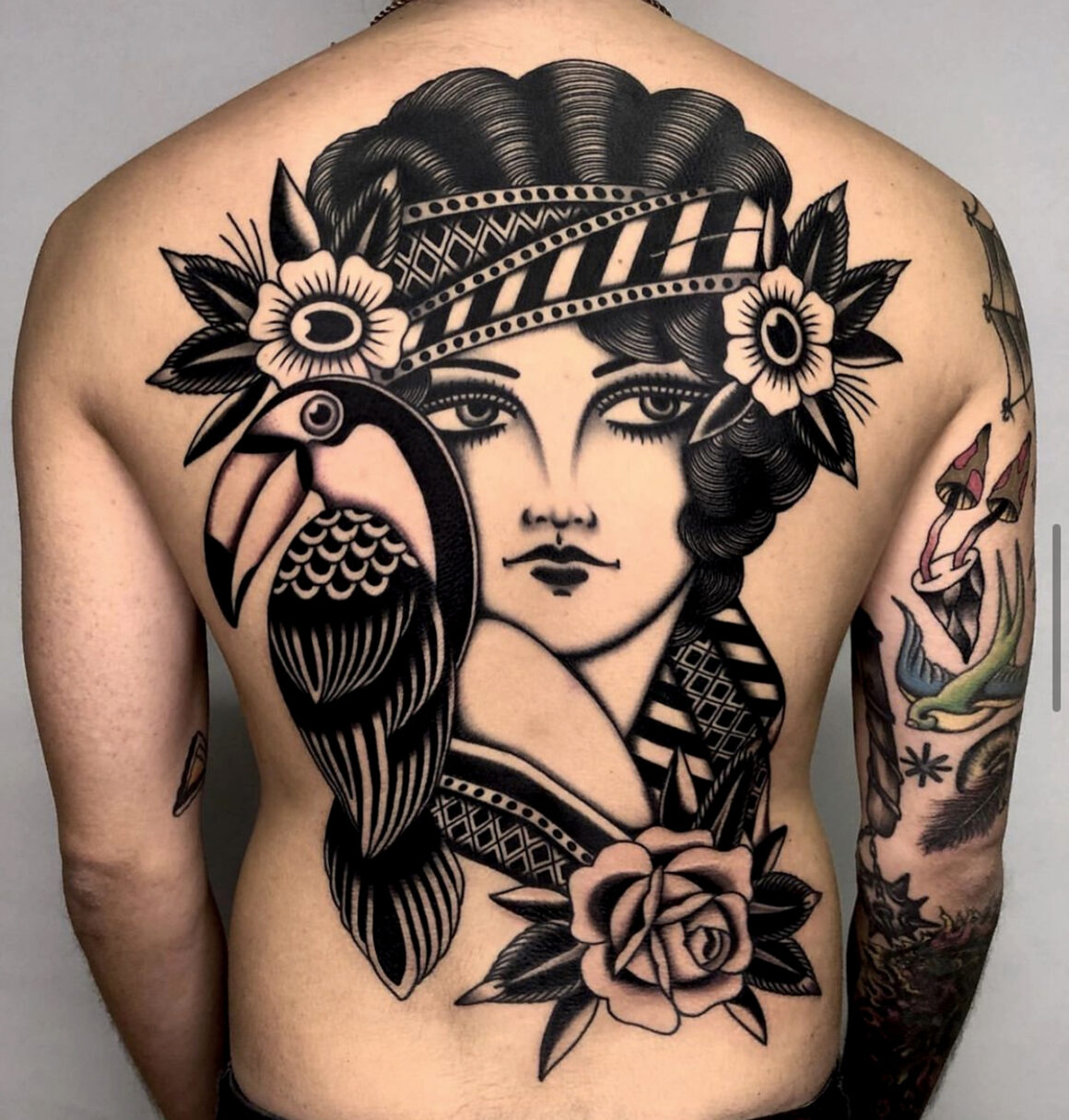 Tatouage par Gaia Leone, @gaialeone_ht