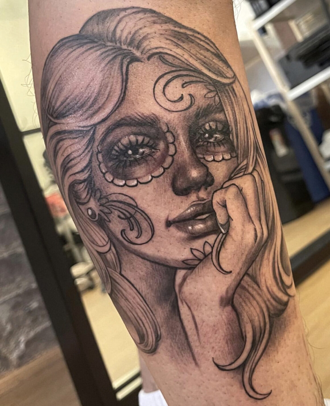 Tattoo by Elvia Guadian, @elvia_guadian