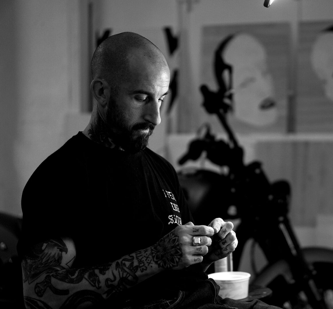 Artiste tatoueur Oscar Hove, @oscarhove