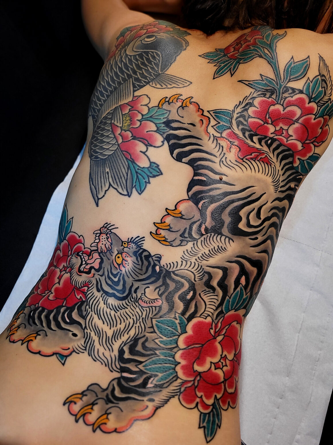 Tattoo by Yom Tattooing, tattoo artist, @_yom_