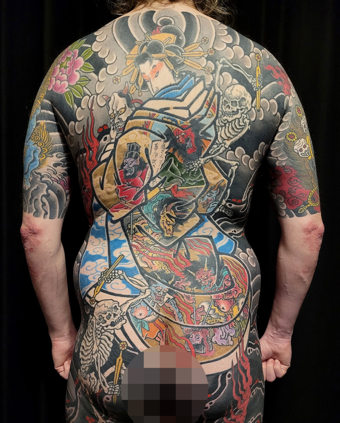 Tattoo by Yom Tattooing, tattoo artist, @_yom_