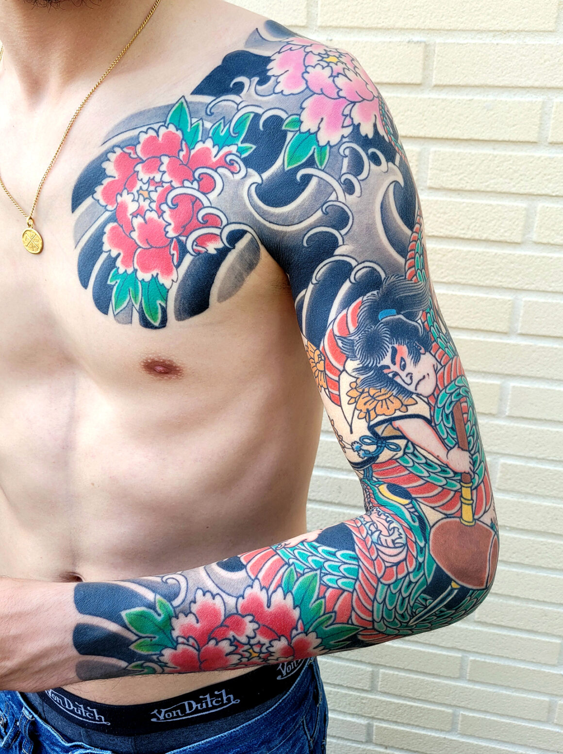 Tattoo by Yom Tattooing, tattoo artist, @_yom_