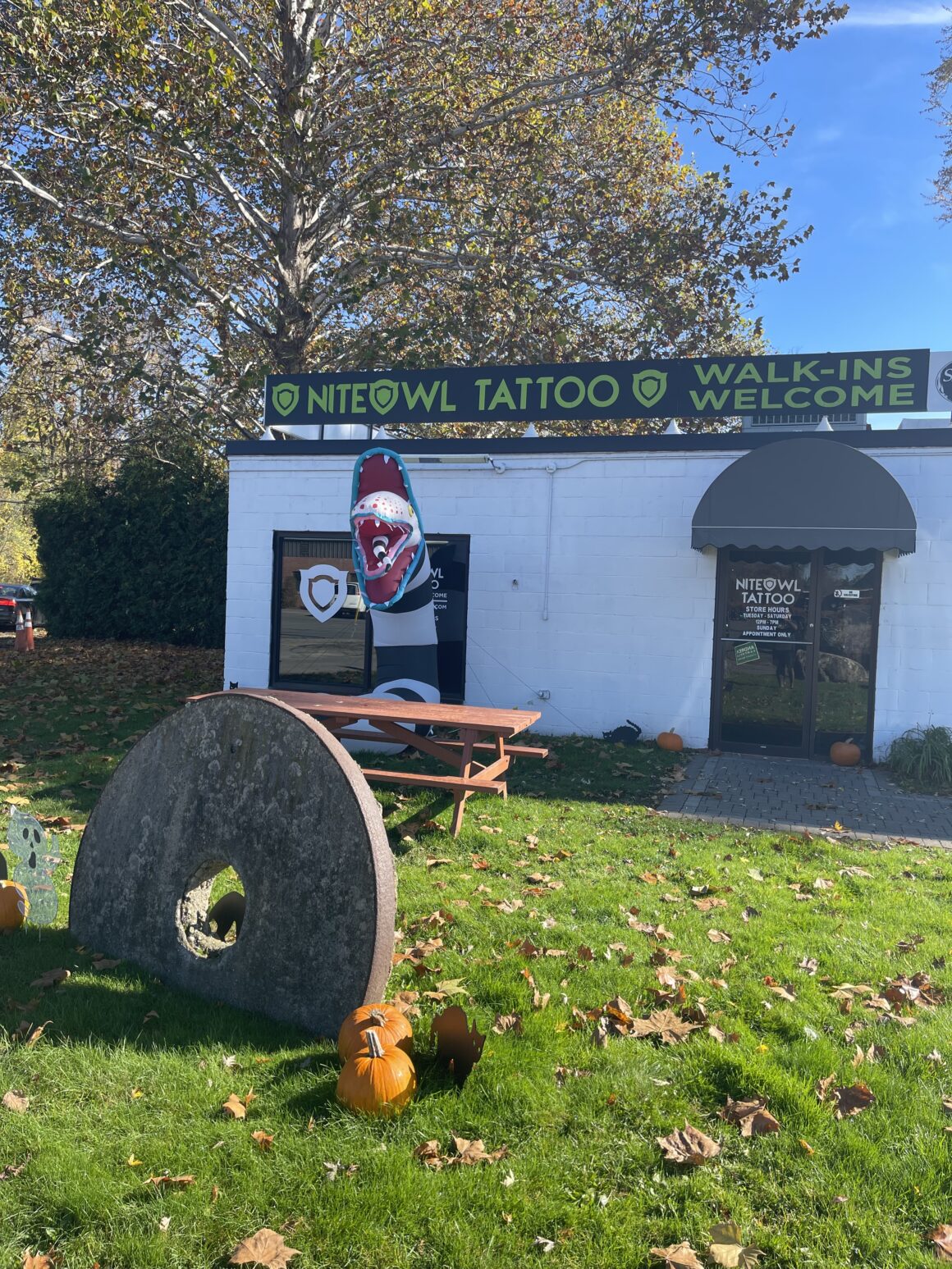 Niteowl Tattoo Shop, Northamton, Massachusetts