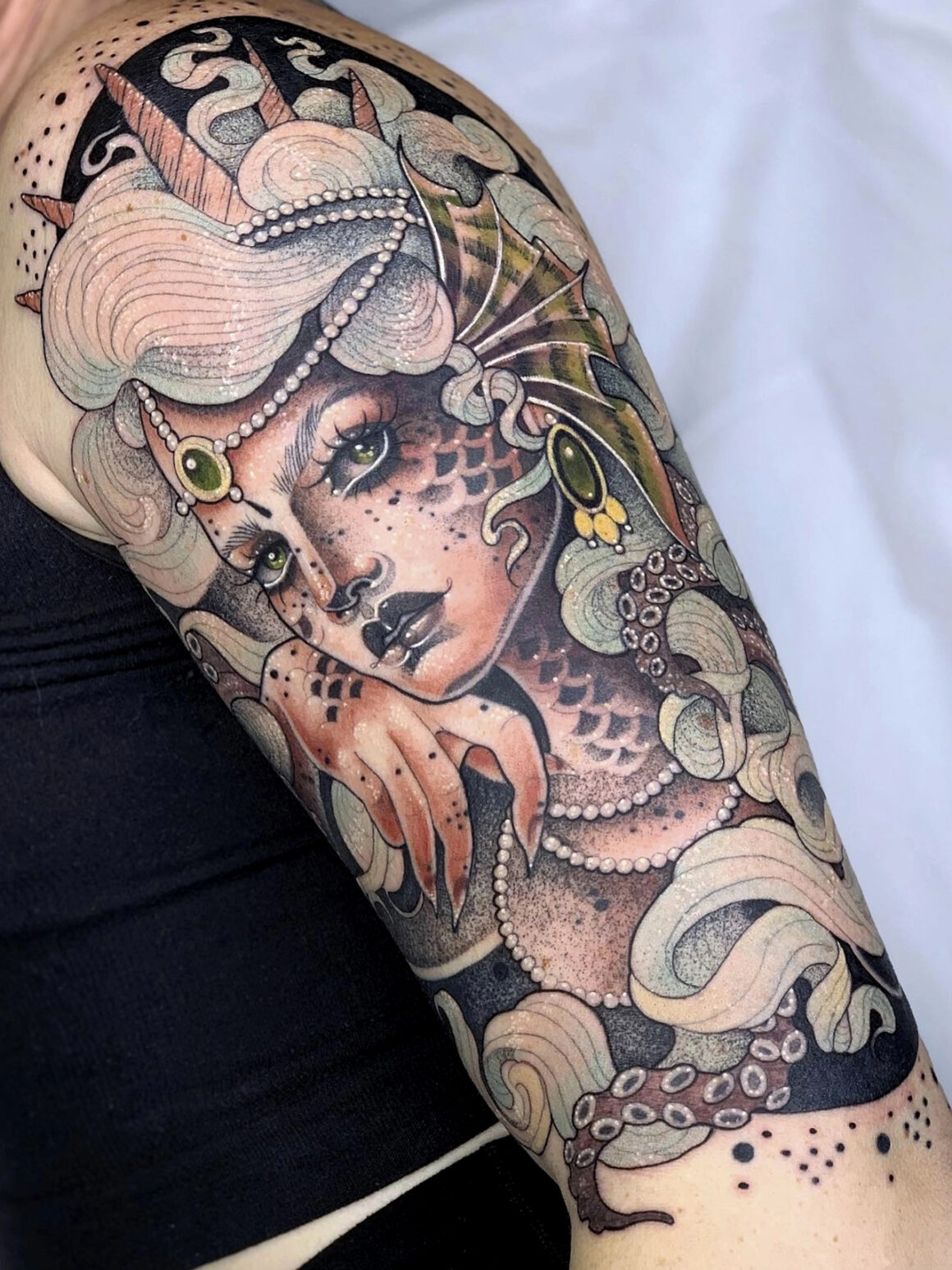 Tattoo by Yvonne Kang, @yvekang