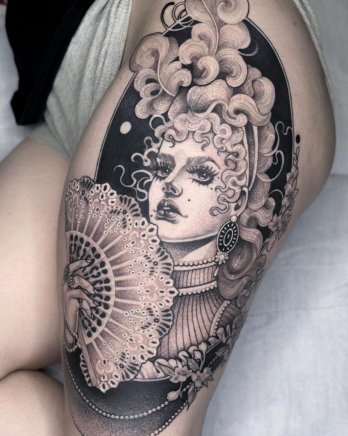 Tattoo by Yvonne Kang, @yvekang