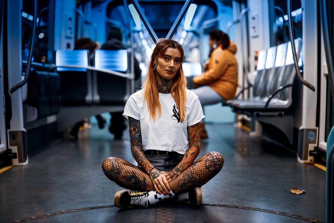 Lindsay Bouzek, Tattoo model, @xlindsay_bzkx