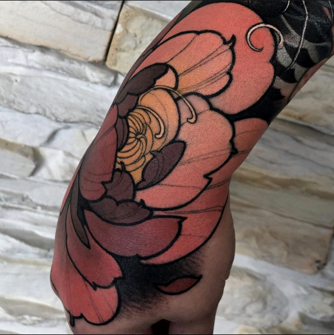 Tattoo by Kenni Poké, @kennipoke