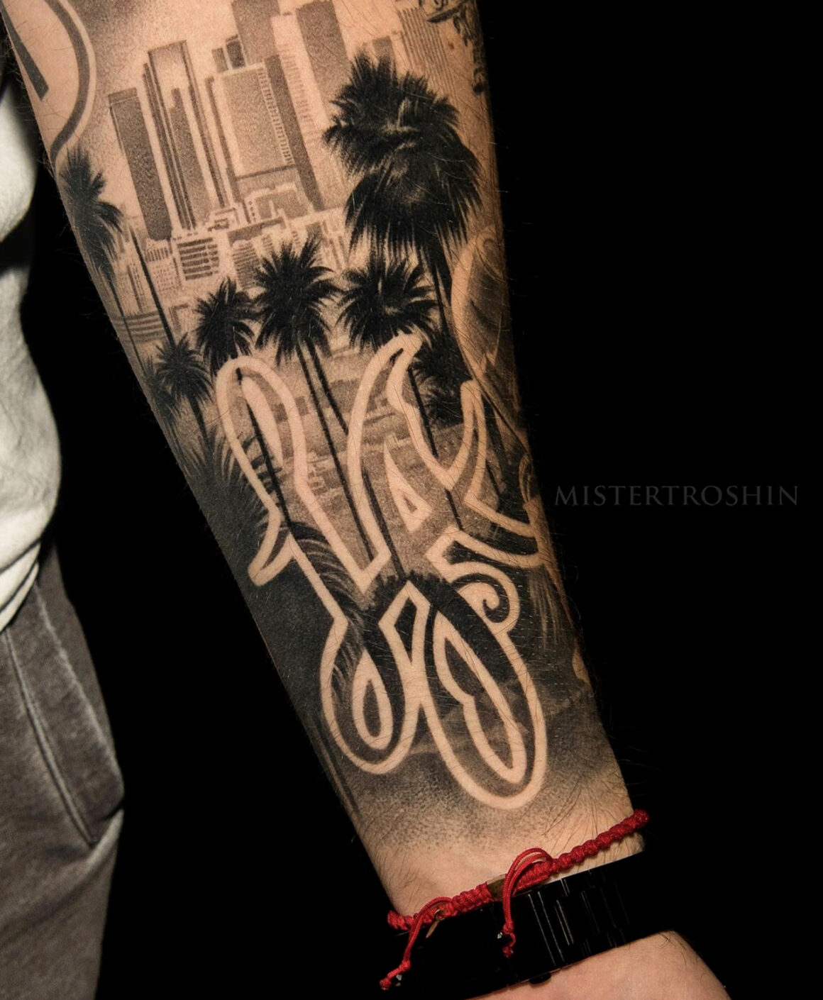 Tatouage de Dmitry Troshin, @mistertroshin