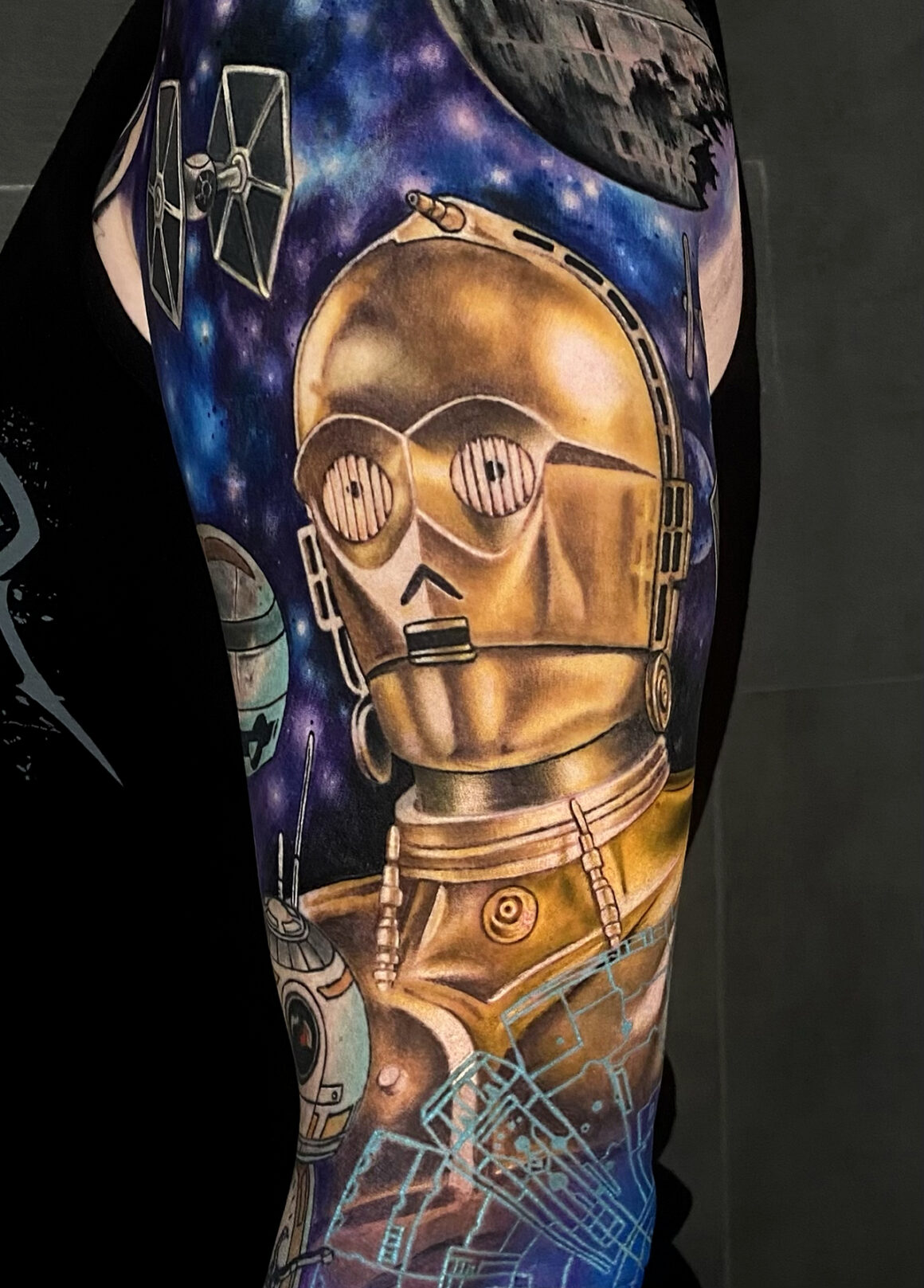 Tattoo by Janina KIm-Hoa Hartl, @janinakimhoatattoo