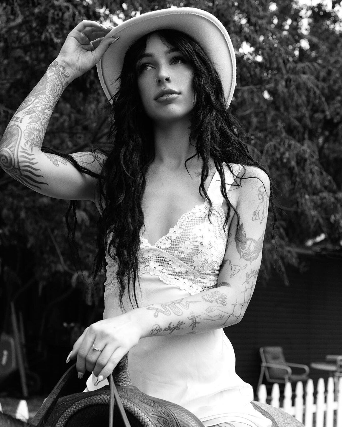 Ally, modèle de tatouage, photo par @dustingenereux