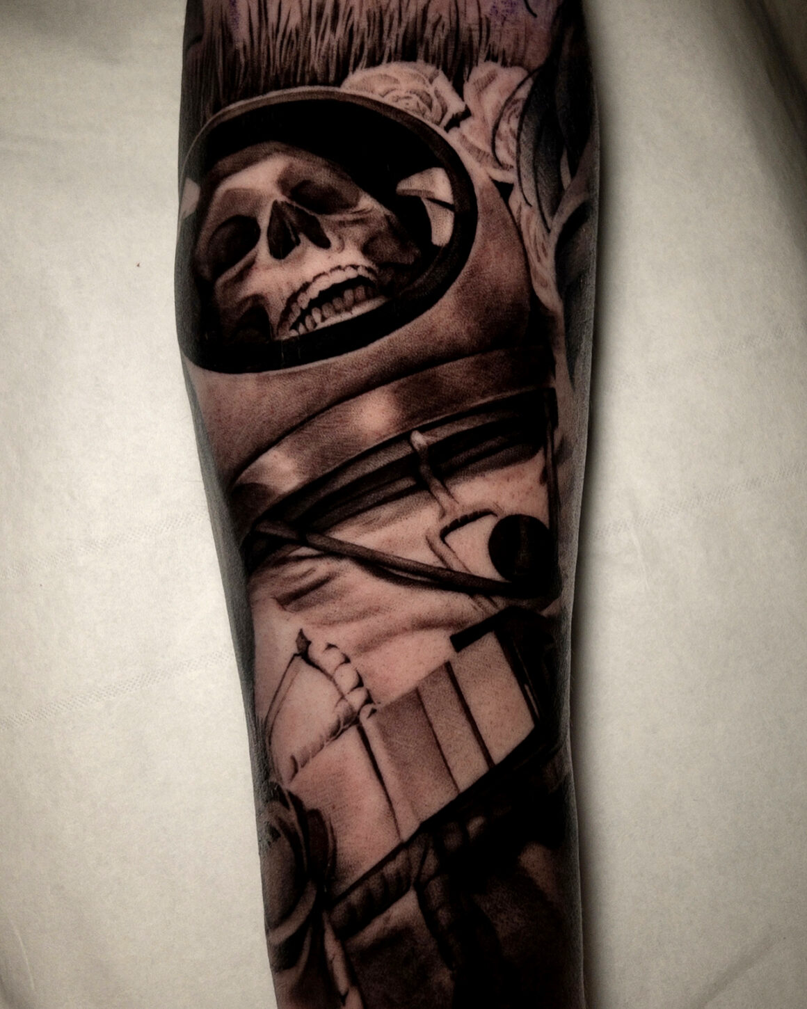 Tattoo by Claudia Bindi, @claudiabinditattoo