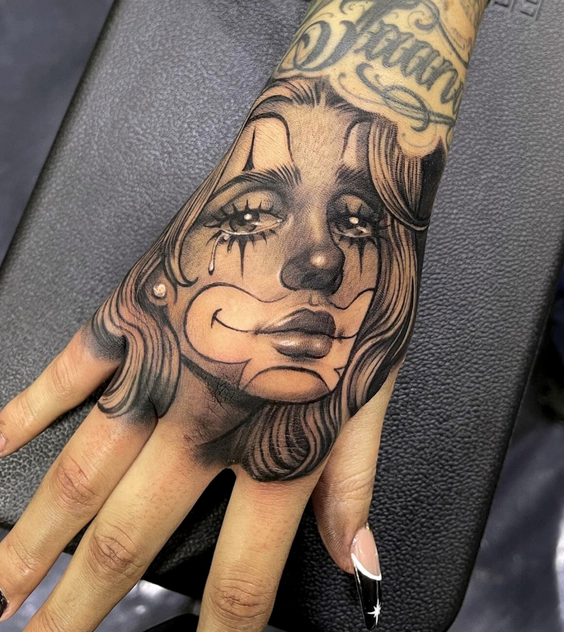 Tattoo by Elvia Guadian, @elvia_guadian