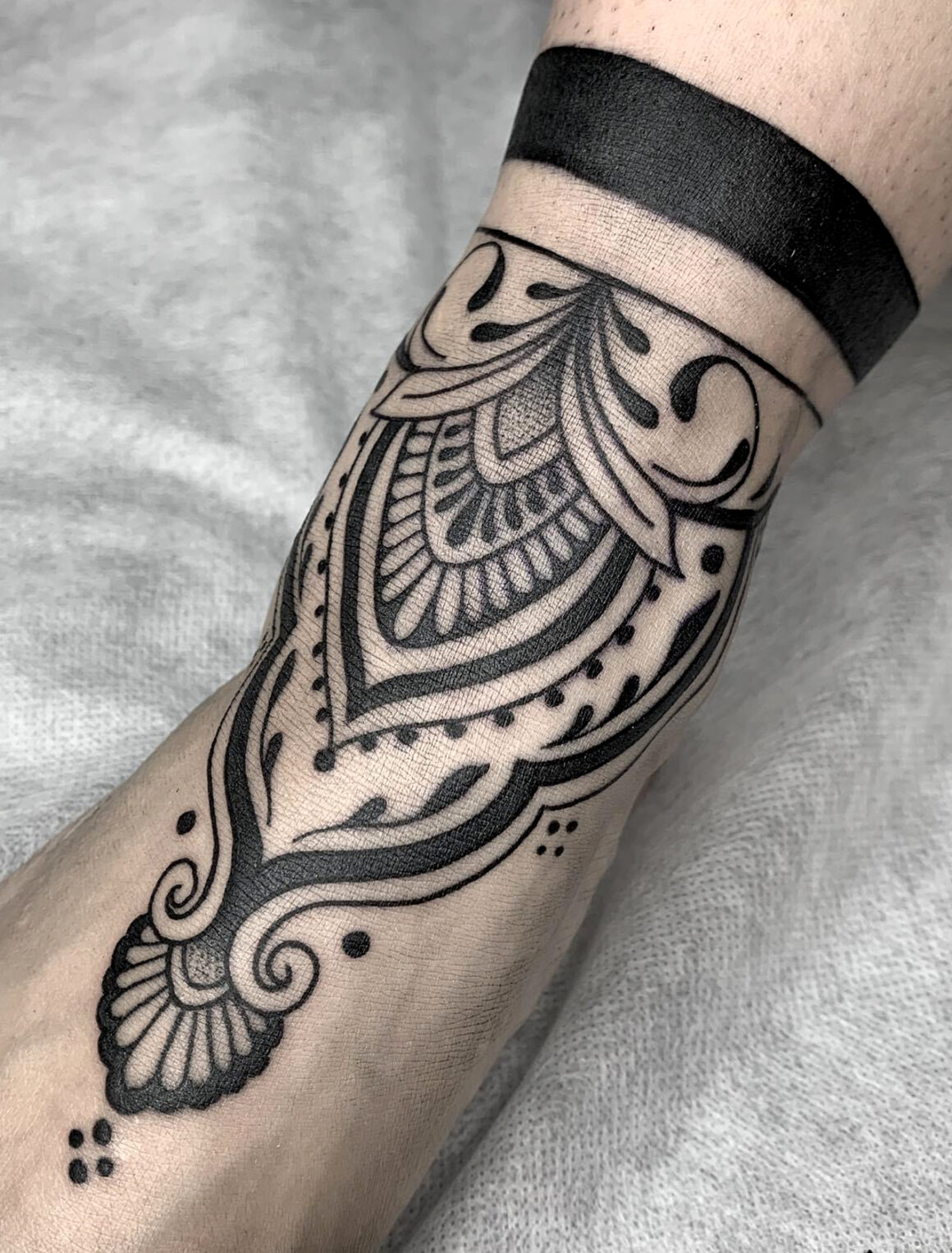 Tattoo by Enola, @enola_tattoo