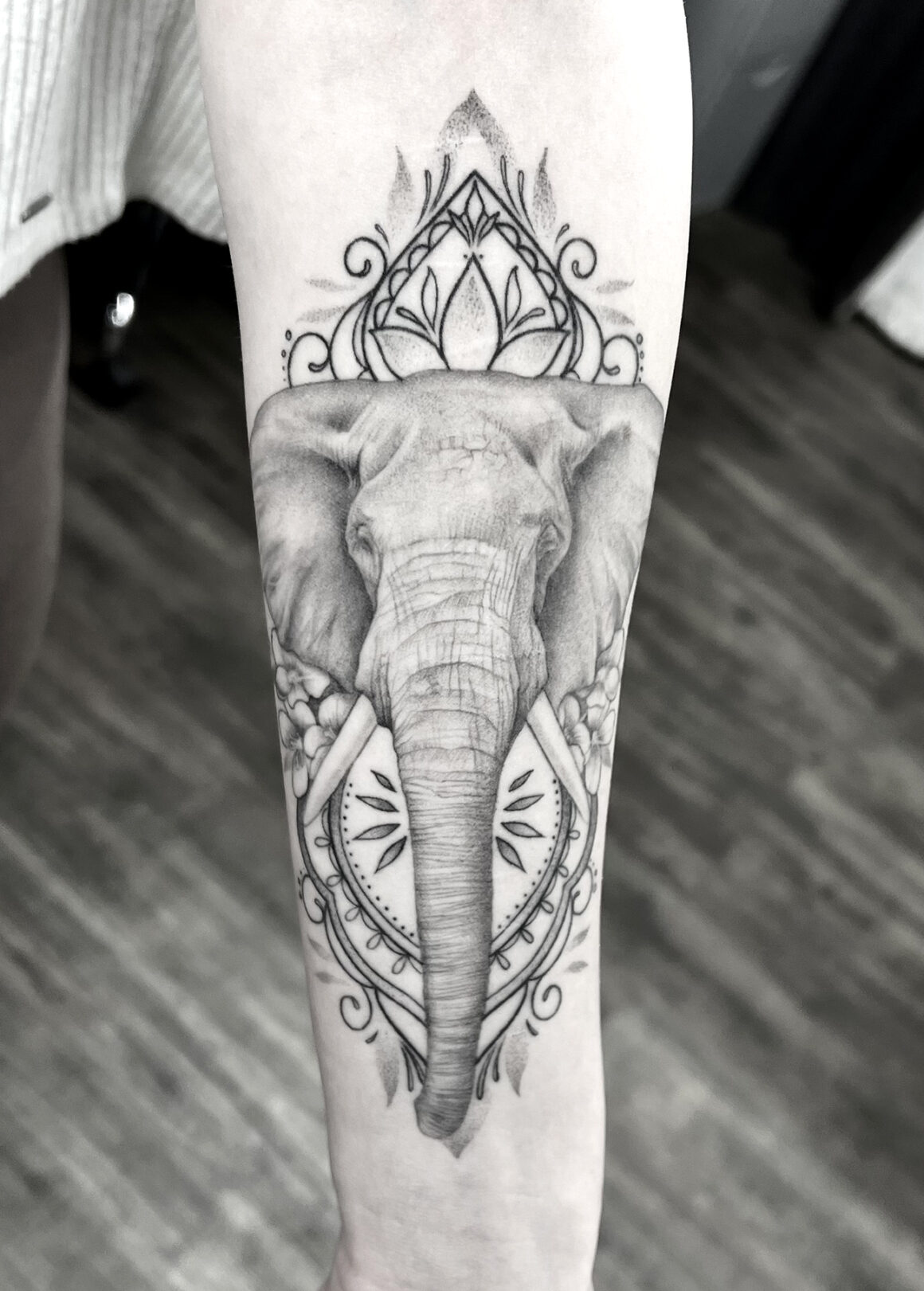 Tattoo by Cally-Jo, @callyjoart