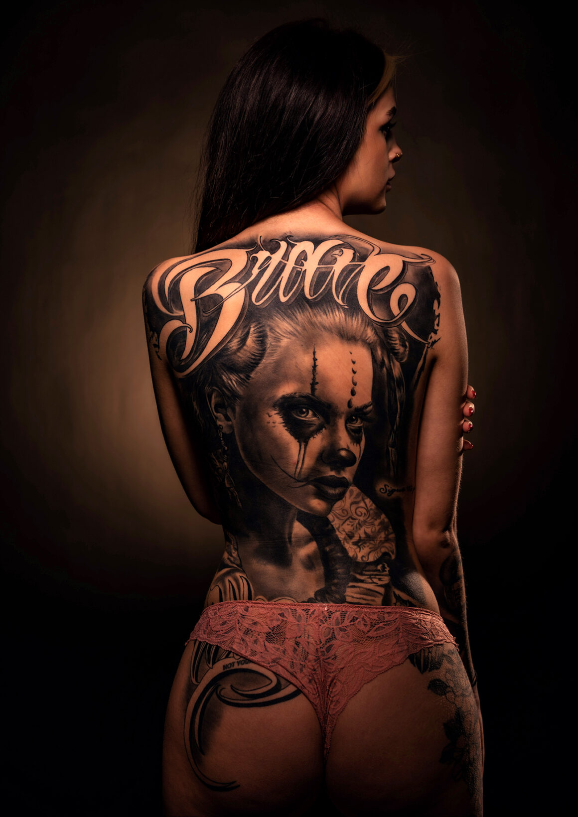 Julia, Tattoo Model, @inked.princess98