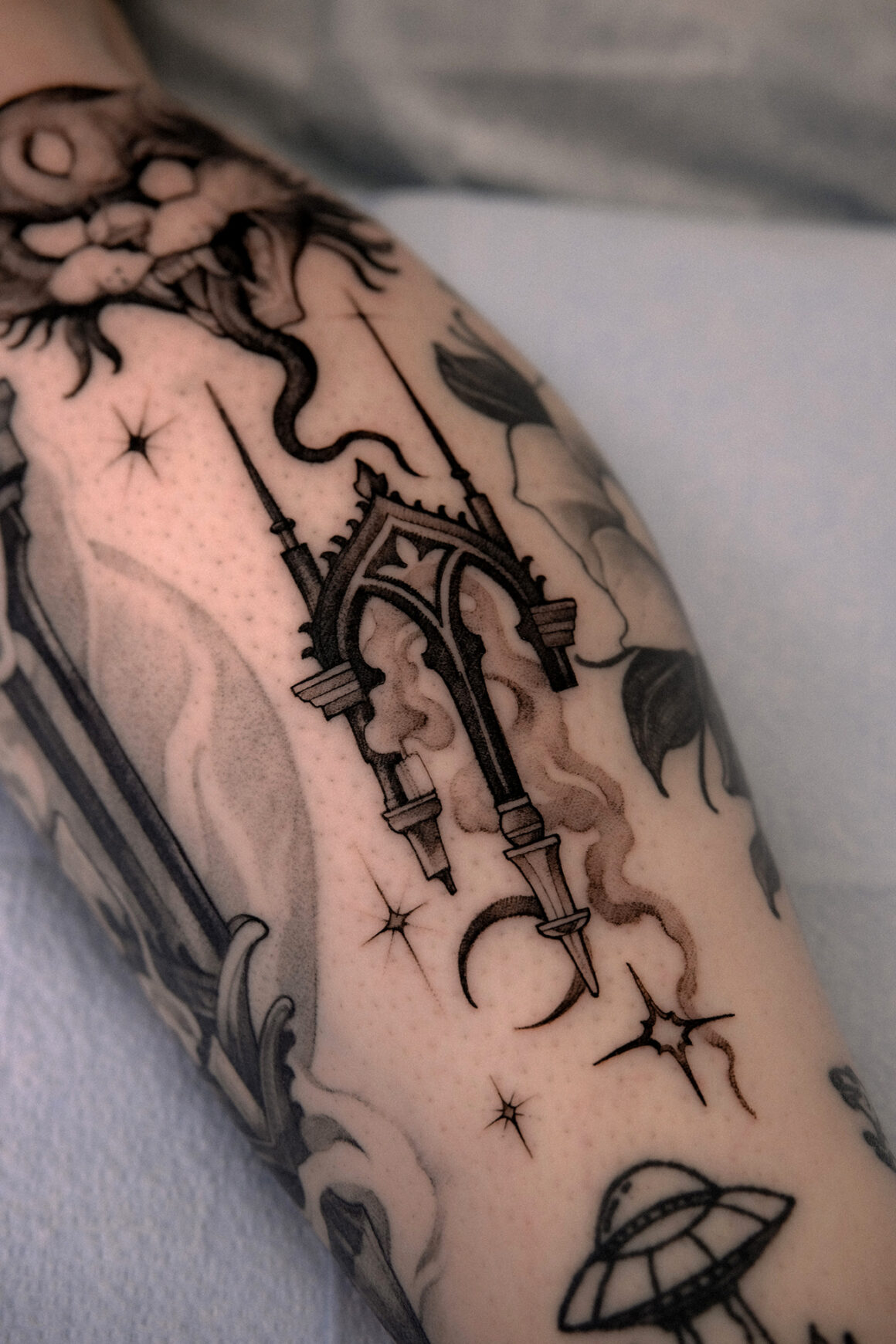 Tattoo by Alena Zozulenko, @zozutattoo