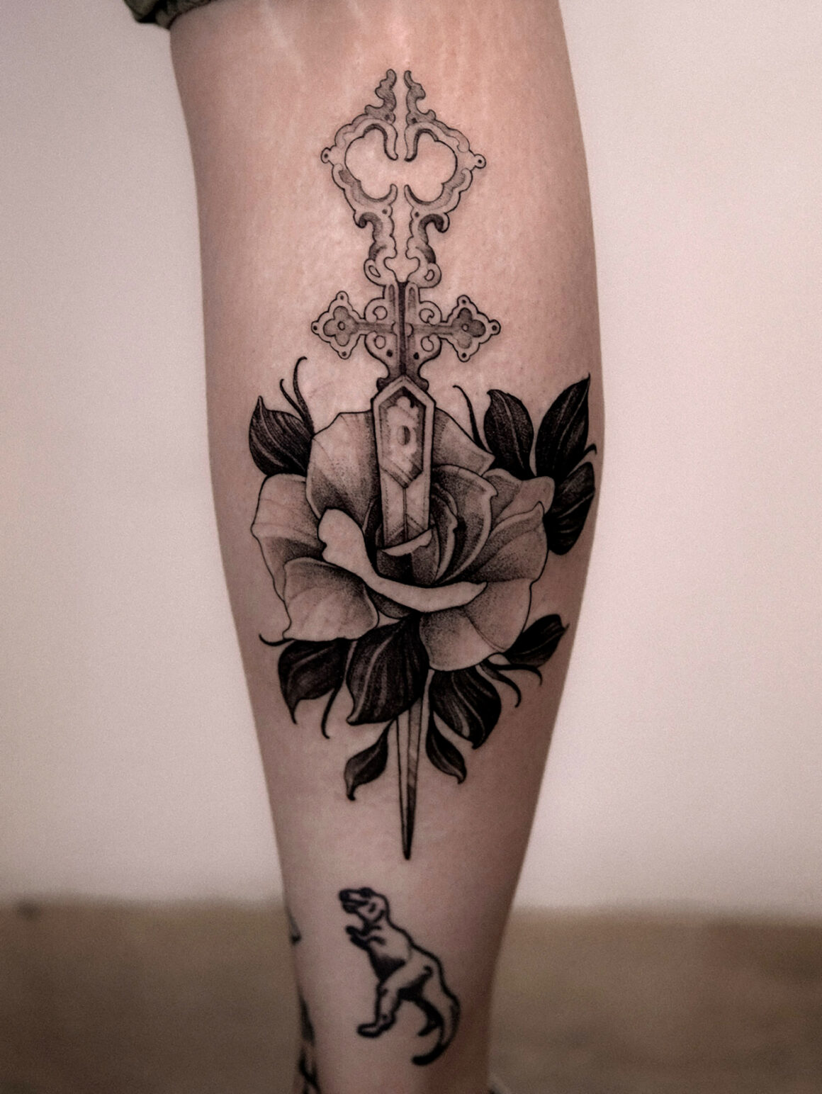 Tattoo by Alena Zozulenko, @zozutattoo