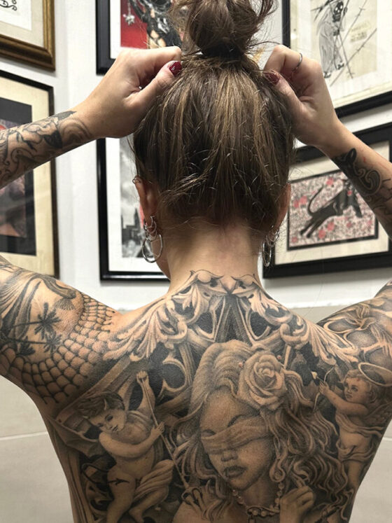 Elisa Snippop, full backpiece, @elisa.snippop