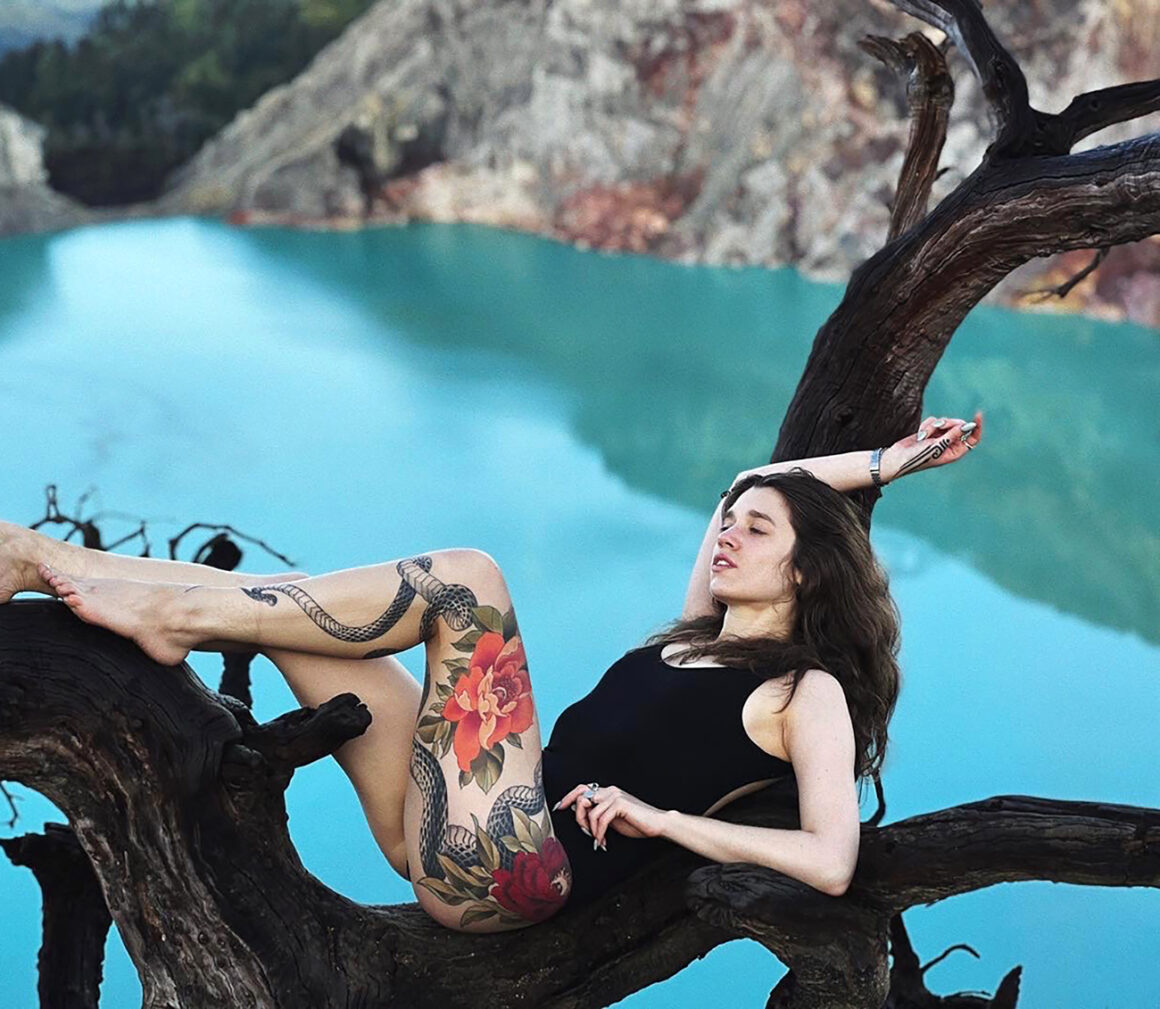 Alina Vax, Tattoo Artist, @alina_vax