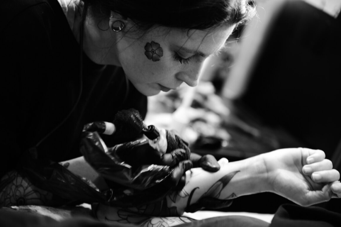 Tattoo artist Norma, @norma_tattoo