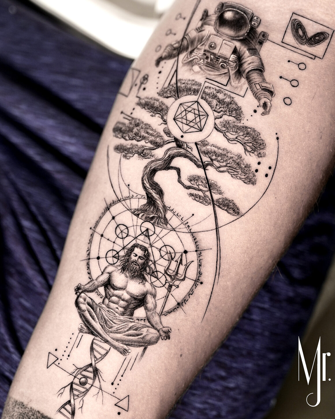 Tattoo by Jorge Segovia, @mr.j.fineline