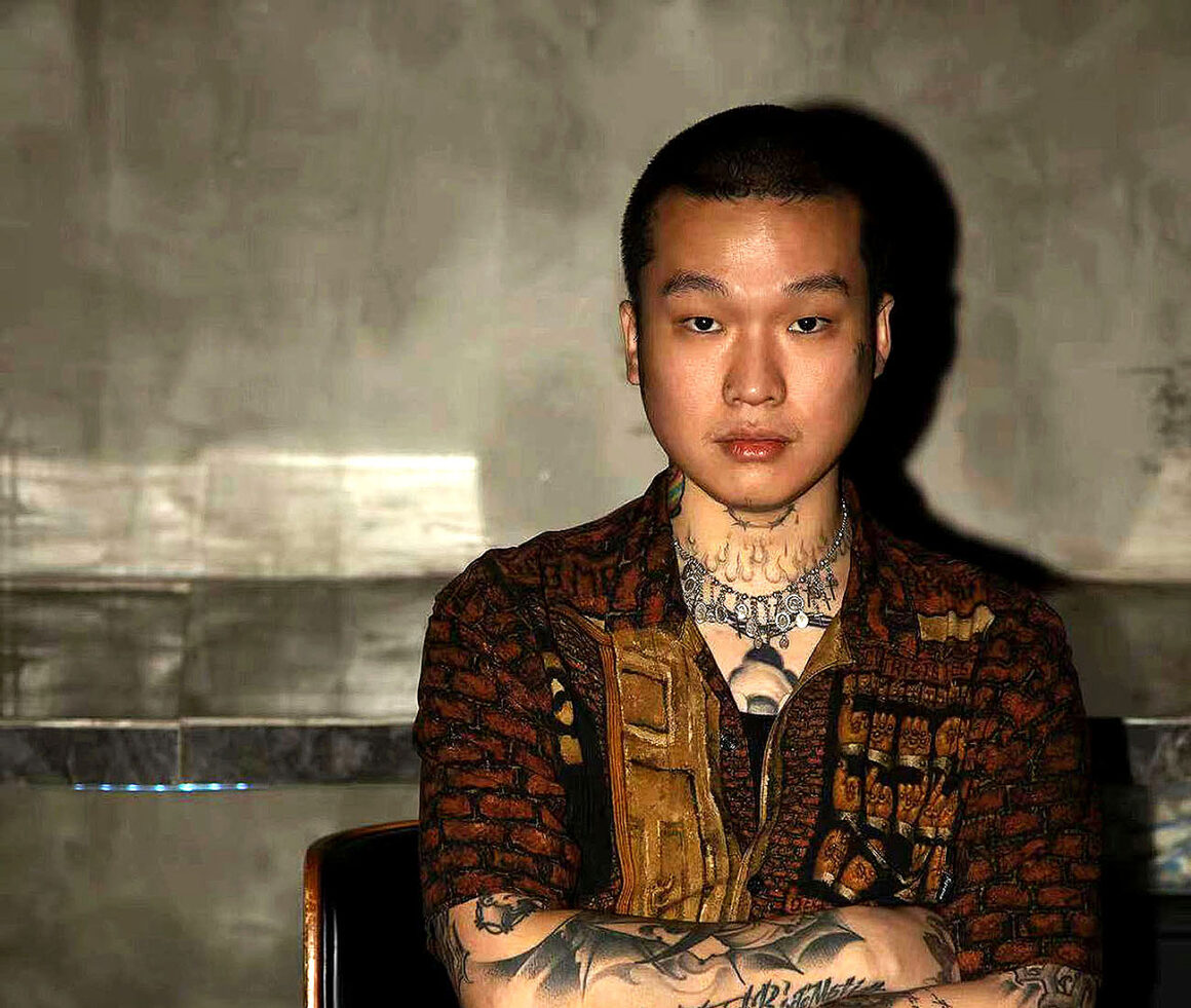Tattoo artist Wan Jun, @refill97