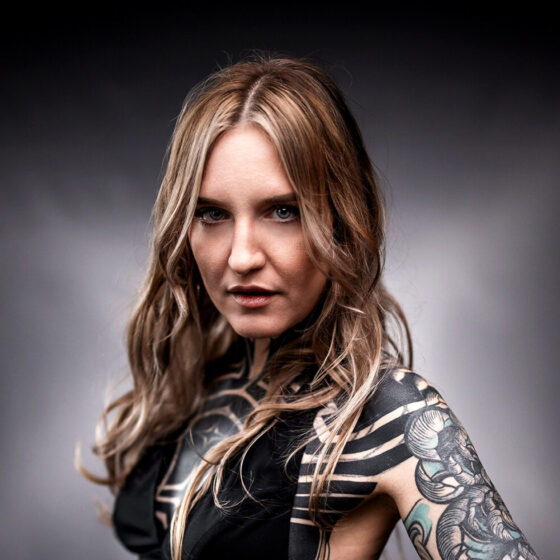 Tattoo artist Laura Hochmond, @laurahochmondtattoo