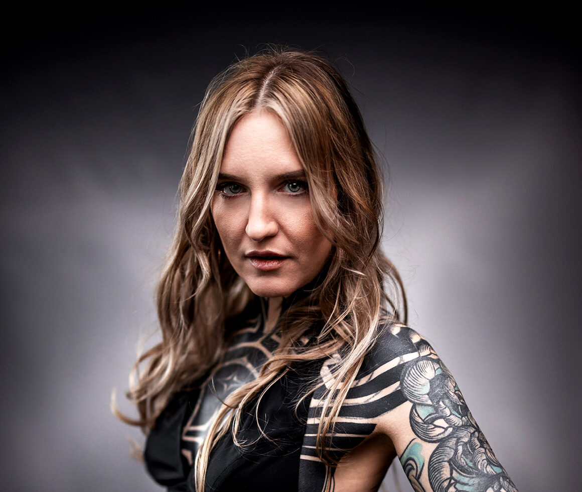 Tattoo artist Laura Hochmond, @laurahochmondtattoo