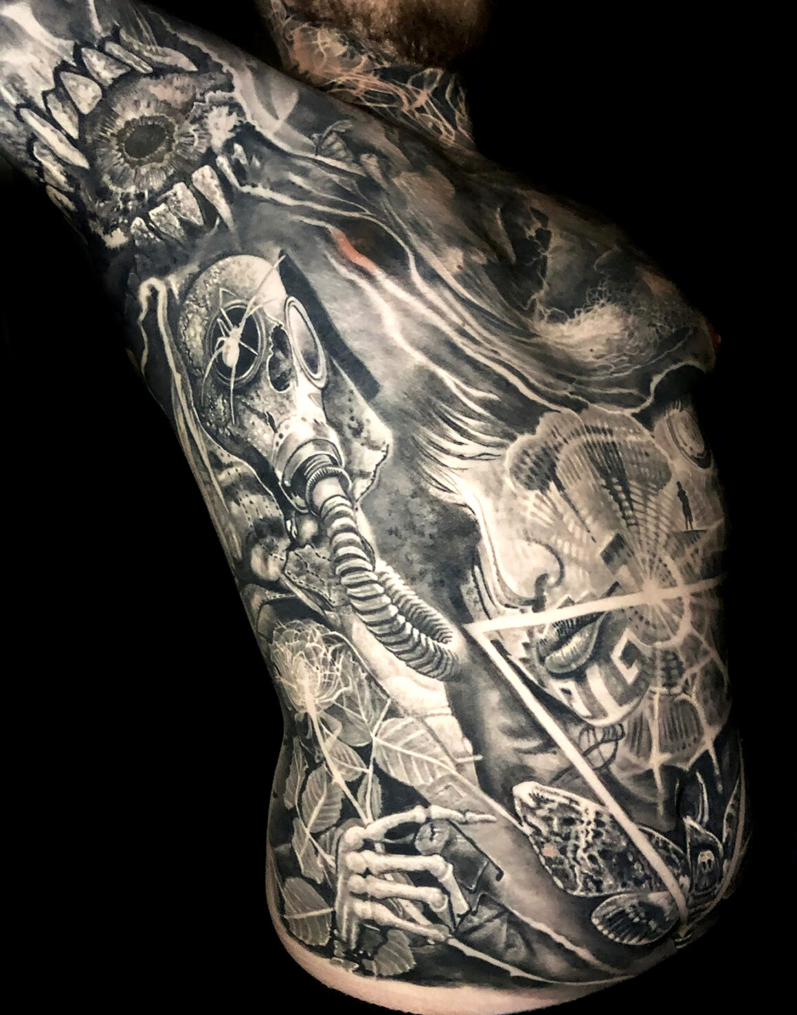 Tattoo by Arron Raw, @arronrawtattoo