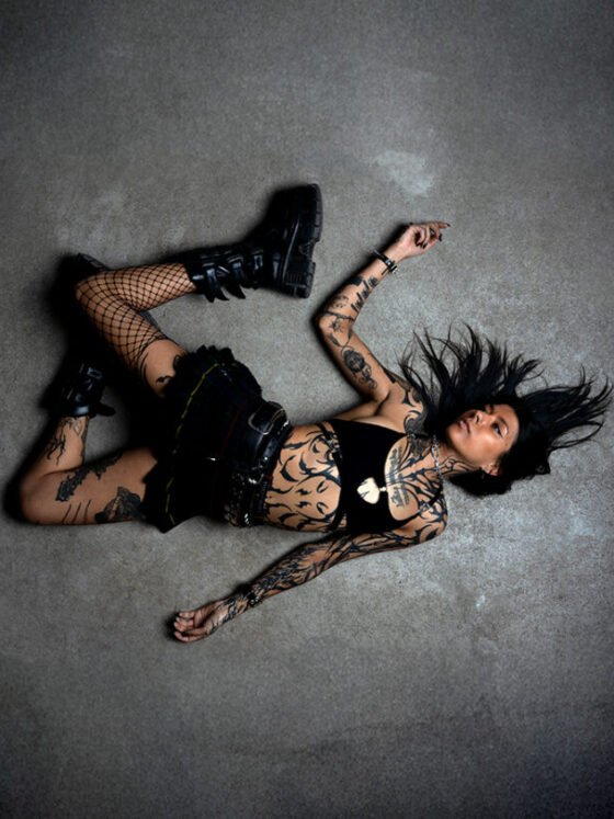 Tattoo artist Julie KWR, @juliekwr.tattoo body concept tattoo from neck to upper legs RA @khrm.ttt