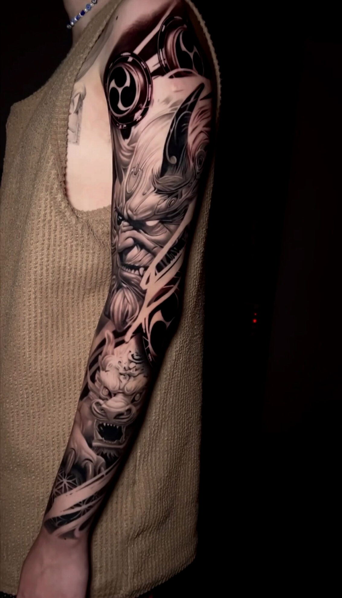 Tattoo by Jeffrey, @deadcastle_jeffrey