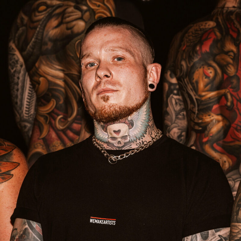 The bright, cheerful and charismatic tattoo artist Daria Pirojenco ...