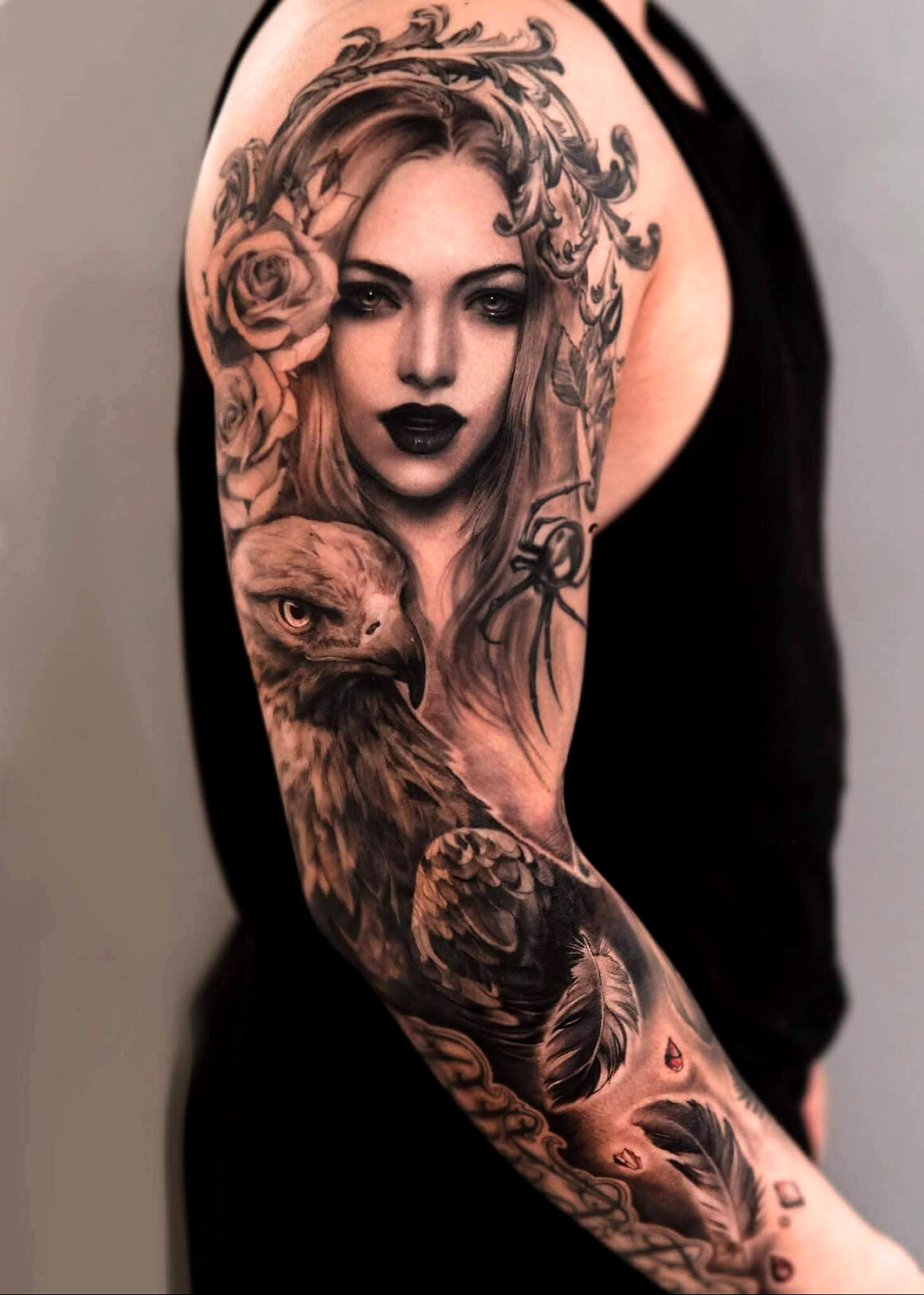 Tatouage par Mira Noh, @tattooel_light