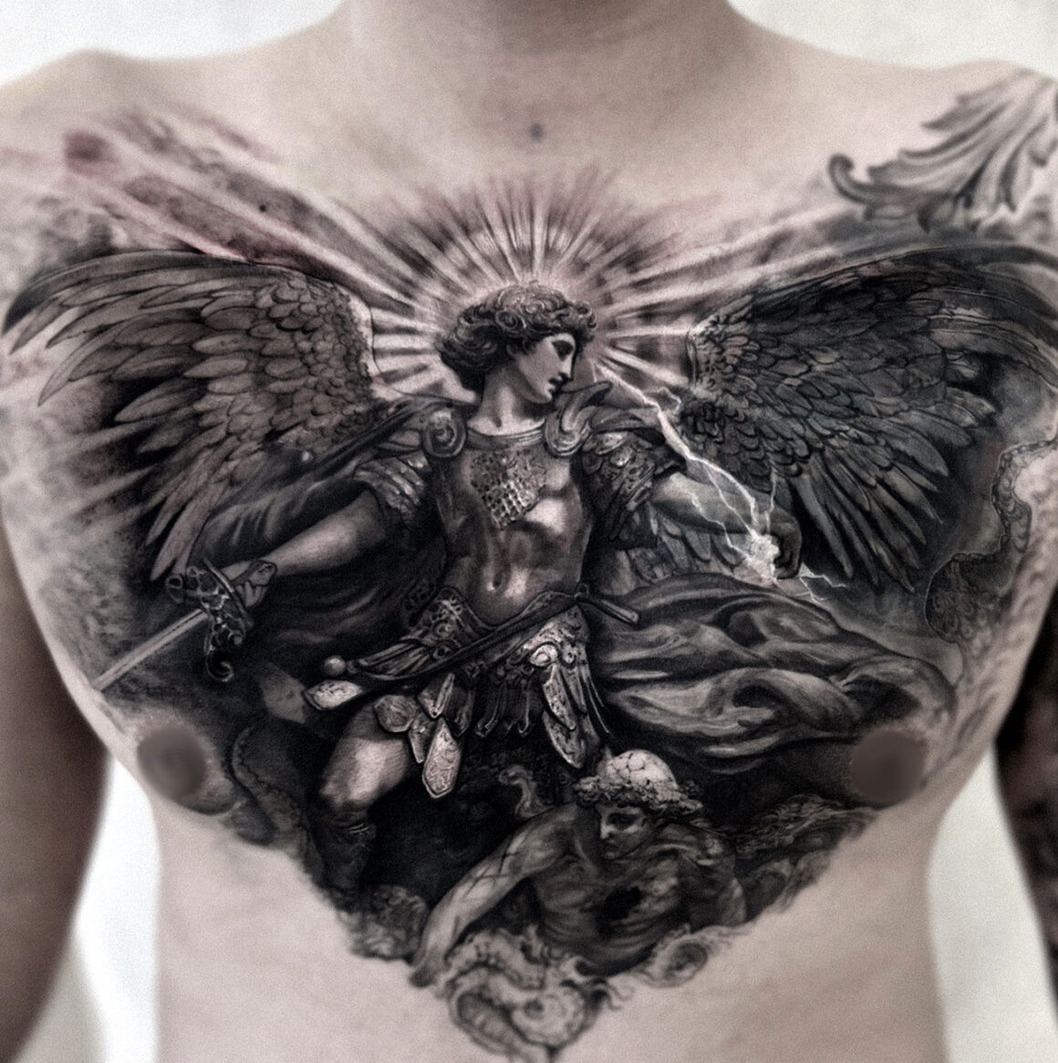 Tatouage par Mira Noh, @tattooel_light